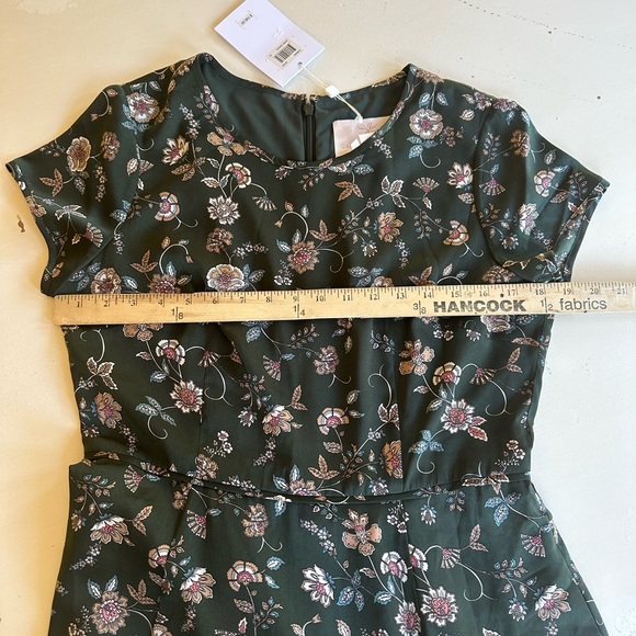 NWT Gal Meets Glam Fan Floral Printed Charmeuse Maxi Dress Autumn Dress size 10 - Picture 14 of 14